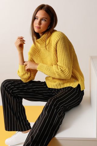 Nové hřejivé svetry pro nadcházející chladné dny najdete v našich prodejnách a také na našem e-shopu...